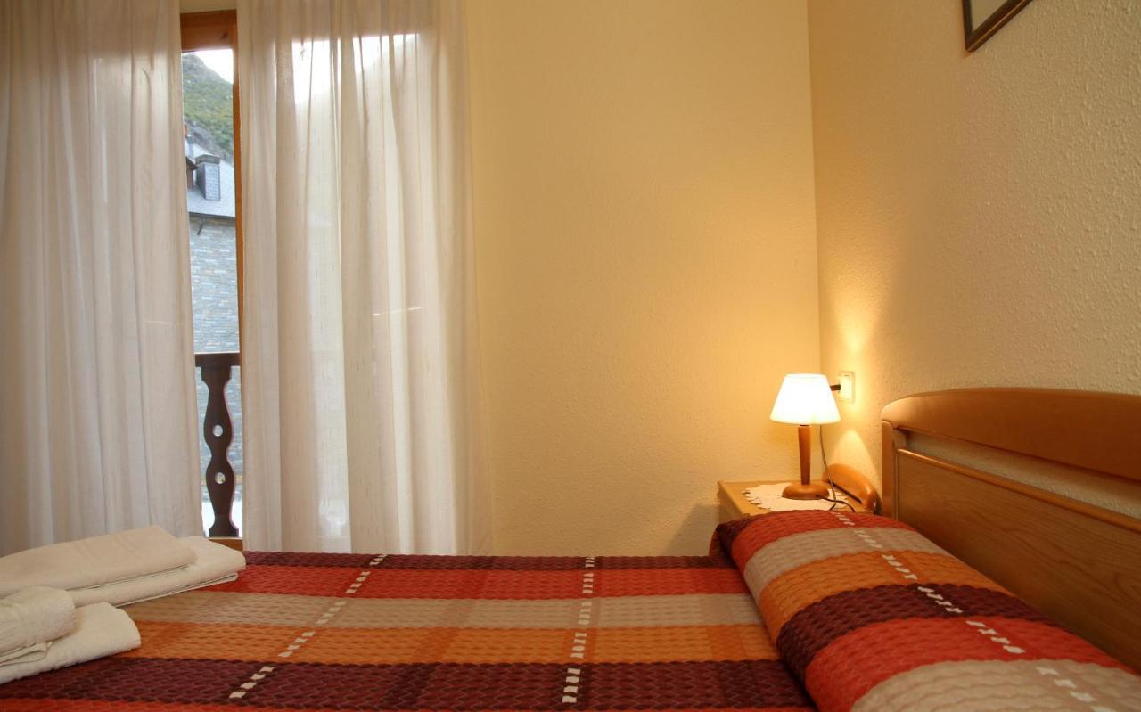 Apartaments La Llucana Barruera Zimmer foto